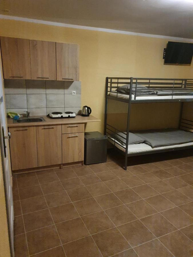 Hostel Zacisze 2 Glubczyce Kültér fotó